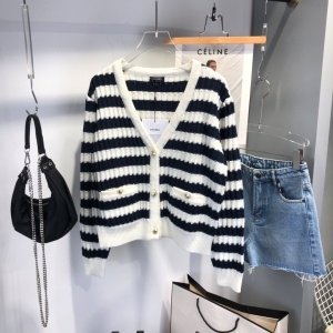 샤넬 CHANEL 2021 스트라이프 여성 니트 가디건 커스텀급