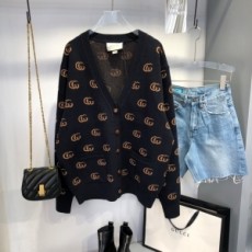 구찌 GUCCI 2021 GG캐릭터 여성 니트 가디건 커스텀급