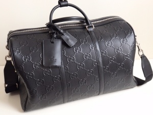 구찌 GUCCI 2021 GG 엠보스 블랙 더플백 625768 커스텀급