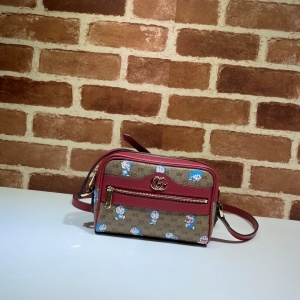 구찌 GUCCI 2021 도라이몽 콜라보 미니 숄더백 647784 커스텀급