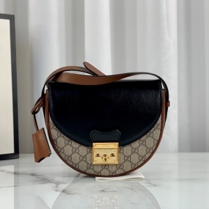 구찌 GUCCI 2021 패들락 스몰 숄더백 644524 커스텀급