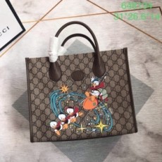 구찌 GUCCI 2021 디즈니 도날드 덕 토트백 648134 커스텀급