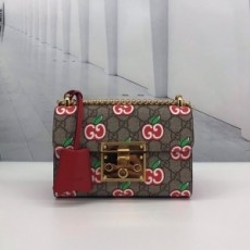 구찌 GUCCI 2021 패드락 애폴 스몰 숄더백 409487 커스텀급