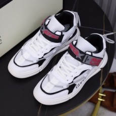 구찌 GUCCI 2021 스웨이드 투톤 패치 남성 슈즈 커스텀급