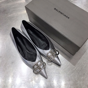 발렌시아가 BALENCIAGA 2021 SS B로고 여성 플랫슈즈 커스텀급