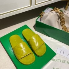 보테가 베네타 BOTTEGA VENETA 2021 SS 퀄팅 레더 여성 슬리퍼 커스텀급