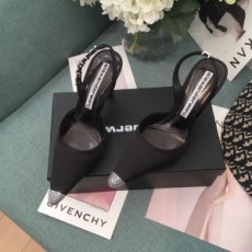 알렉산더왕 ALEXANDER WANG 2021 SS 큐빅로고 여성 슬리퍼 커스텀급