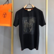 에르메스 HERMES 2021 SS 캐릭터 체크 라운드넥 남성 반팔티 커스텀급
