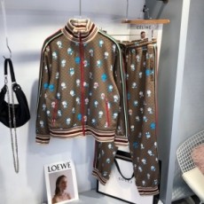 구찌 GUCCI 2021 SS 도라이몽 캐릭터 여성 트레이닝복 짚업 세트 커스텀급
