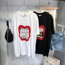 셀린느 CELINE 2021 SS 캐릭터 자수 여성 반팔티 커스텀급
