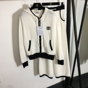 샤넬 CHANEL 2021 SS 로고 자수 여성 후드 니트 짚업 바지 세트 커스텀급