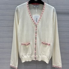 샤넬 CHANEL 2021 SS CC로고 포켓 여성 가다건 커스텀급