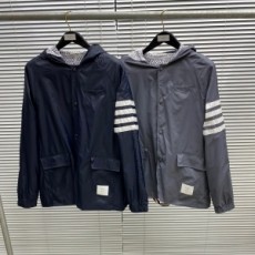 톰브라운 THOM BROWNE 2021 SS 후드 스트라이프 포켓 남여공용 점퍼 커스텀급