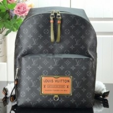 루이비통 LOUIS VUITTON 2021 SS 디스커버리 백팩 M45218 커스텀급