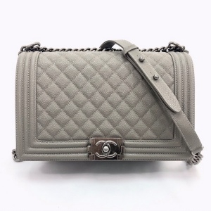 샤넬 CHANEL 2021 SS 캐비어 보이백 뉴라지 67086 그레이 커스텀급