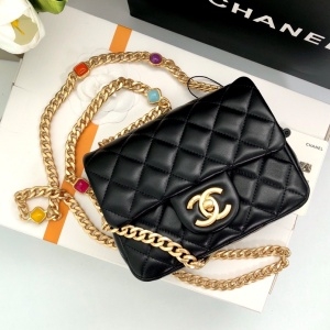 샤넬 CHANEL 2021 SS 쥬얼 체인 미니 플랩백 AS2379 커스텀급