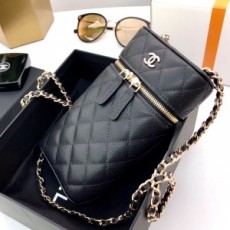 샤넬 CHANEL 2021 SS 캐비어 체인 코스메틱 케이스 폰홀더백 AP2084 커스텀급