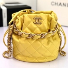 샤넬 CHANEL 2021 SS 드로우스트링 버킷백 옐로우 AS2425 커스텀급