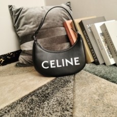 셀린느 CELINE 2021 SS 스무스 카프스킨 프린트 아바 백 블랙 193953 커스텀급