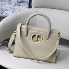 디올 DIOR 2021 SS 30 몽테인 금속버클 토트백 커스텀급