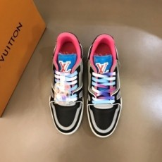 루이비통 LOUIS VUITTON 2021 SS  투톤 로고 핑크 남성 슈즈 커스텀급