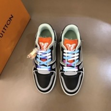 루이비통 LOUIS VUITTON 2021 SS  투톤 로고 민트 남성 슈즈 커스텀급