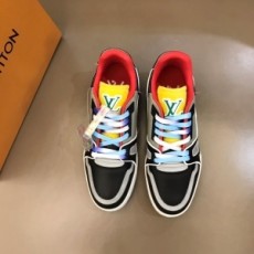 루이비통 LOUIS VUITTON 2021 SS  투톤 로고 레드 남성 슈즈 커스텀급