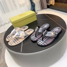 버버리 BURBERRY 2021 SS  체크 프린팅 로고 남성 쪼리 커스텀급