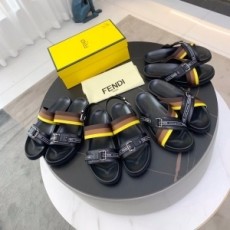 펜디 FENDI 2021 SS 스트라이프 버클 남성 샌들 커스텀급