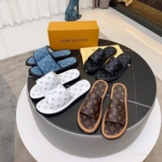 루이비통 LOUIS VUITTON 2021 SS 모노그램 캐릭터 남성 슬리퍼 커스텀급