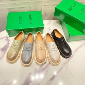보테가 베네타 BOTTEGA VENETA 2021 SS 레더 스티치 투톤 여성 슈즈 커스텀급