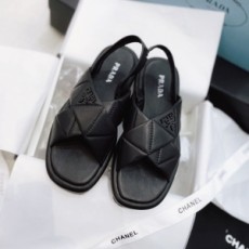 프라다 PRADA 2021 SS 금속로고 퀄팅 여성 샌들 커스텀급