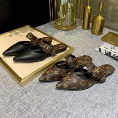 루이비통 LOUIS VUITTON 2021 SS 모노그램 스터드 버클 여성 구두 커스텀급