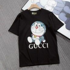 구찌 GUCCI 2021 SS 도라이몽 플라워 남여공용 반팔티 커스텀급