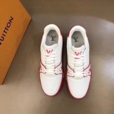루이비통 LOUIS VUITTON 2021 SS 캐릭터 패치 라인 남성용 슈즈 커스텀급