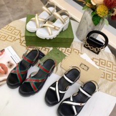 구찌 GUCCI 2021 SS 삼선 스네이크 여성 샌들 커스텀급