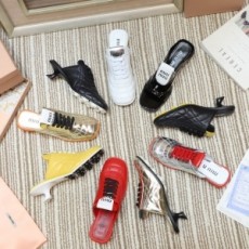 미우미우 MIUMIU 2021 SS 패치로고 퀄팅 여성 뮐 슈즈 커스텀급