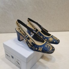 디올 DIOR 2021 SS 캐릭터 자수 리본 여성 구두 커스텀급