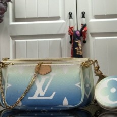 루이비통 LOUIS VUITTON 2021 SS 그라데이션 멀티 포쉐트 악세수아 블루 M57633 커스텀급