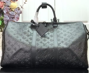 루이비통 LOUIS VUITTON 2021 SS 앙프렝뜨 반둘리에 키폴 여행가방 M44810 커스텀급