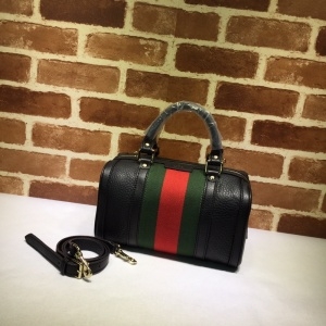 구찌 GUCCI 2021 SS GG 삼선 레더 보스턴백 블랙 269876 커스텀급
