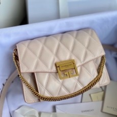지방시 GIVENCHY 2021 SS 금속버클 체인 크로스백 아이보리 커스텀급