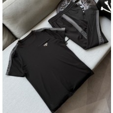 프라다 PRADA 2021 SS 삼각로고 라인 남성 반팔티 바지 세트 커스텀급