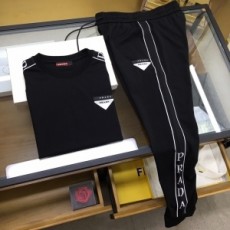 프라다 PRADA 2021 SS 삼각로고 패치 라인 남성 반팔티 바지 세트 커스텀급