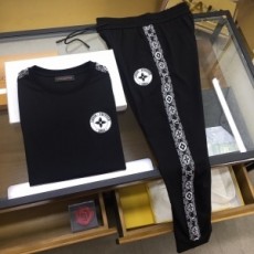 루이비통 LOUIS VUITTON 2021 SS 패치 로고 자수 라인 남성 반팔티 바지 세트 커스텀급