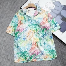 루이비통 LOUIS VUITTON 2021 SS 캐릭터 프린트 남여공용 반팔 셔츠 커스텀급