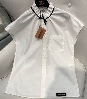 미우미우 MIUMIU 2021 SS 프릴 리본장식 여성 블라우스 커스텀급