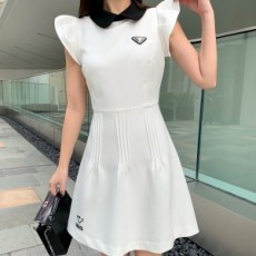 프라다 PRADA 2021 SS 삼각로고 카라 여성 원피스 커스텀급