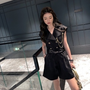 샤넬 CHANEL 2021 SS 체인 벨트장식 여성 점프수트 커스텀급