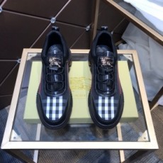 버버리 BURBERRY 2021 SS 체크 투톤 금속캐릭터 남성 슈즈 커스텀급